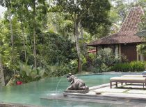 Villa Bodhi, Pool und Garten